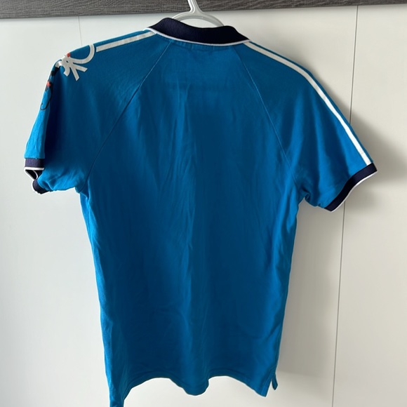 United Colors of Benetton Light Blue Monkey Polo Shirt - Medium (Fits Small) - Picture 6 of 7